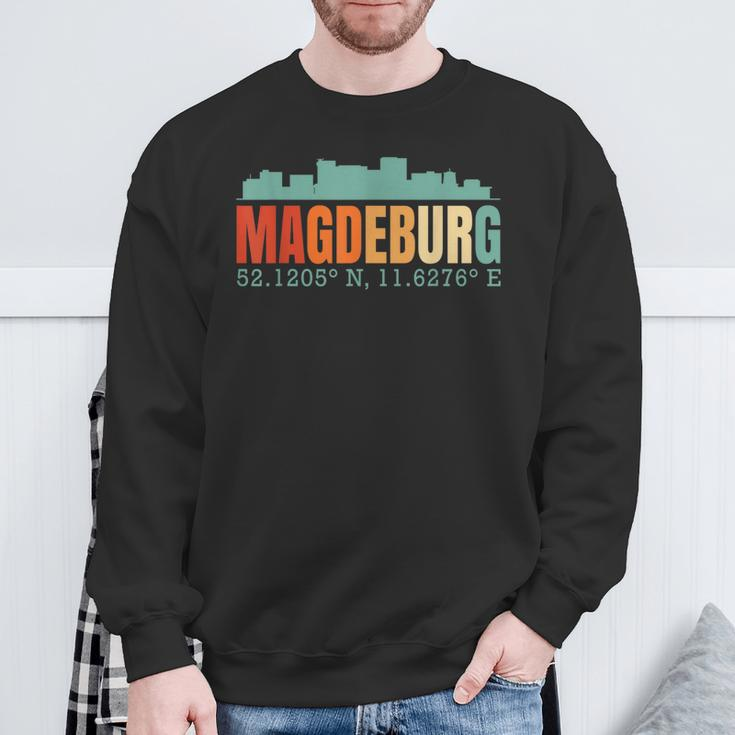 Magdeburg Skyline Sweatshirt Geschenke für alte Männer