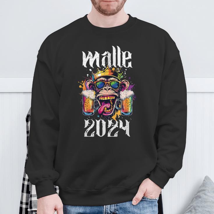 Malle 2024 Affe König Mallorca Crew Bier Urlaub Spruch Sweatshirt Geschenke für alte Männer