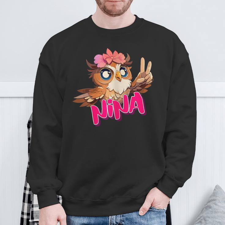 Nina Schöner Mädchen Name Mit Niedlicher Eule Sweatshirt Geschenke für alte Männer