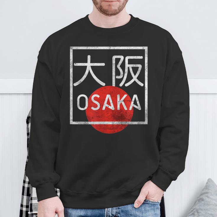 Osaka Japan In Japanese Kanji Font Sweatshirt Geschenke für alte Männer