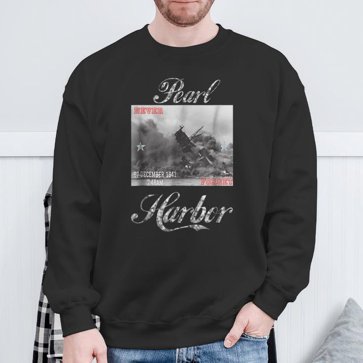 Pearl HarborNavy Veteran Sweatshirt Gifts for Old Men