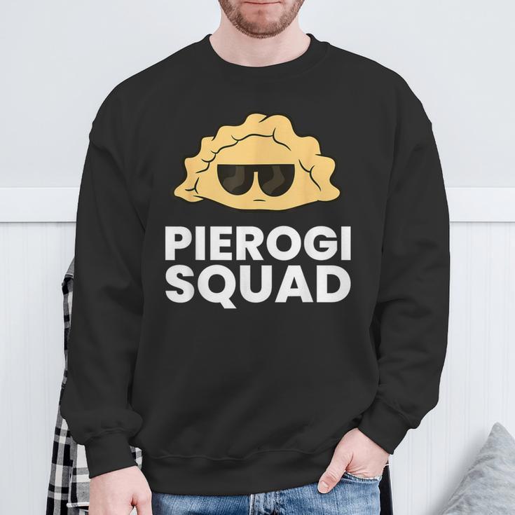 Pierogi Squad Poland Pierogi Sweatshirt Geschenke für alte Männer