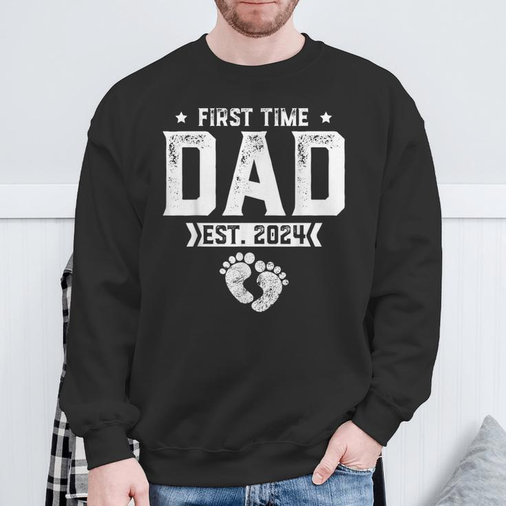 Promoted To Dad Est 2024 First Time Dad Father's Day Sweatshirt Gifts for Old Men