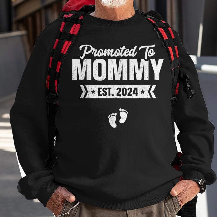 Promoted To Mommy Est 2024 Baby For New Mommy Sweatshirt Gifts for Old Men