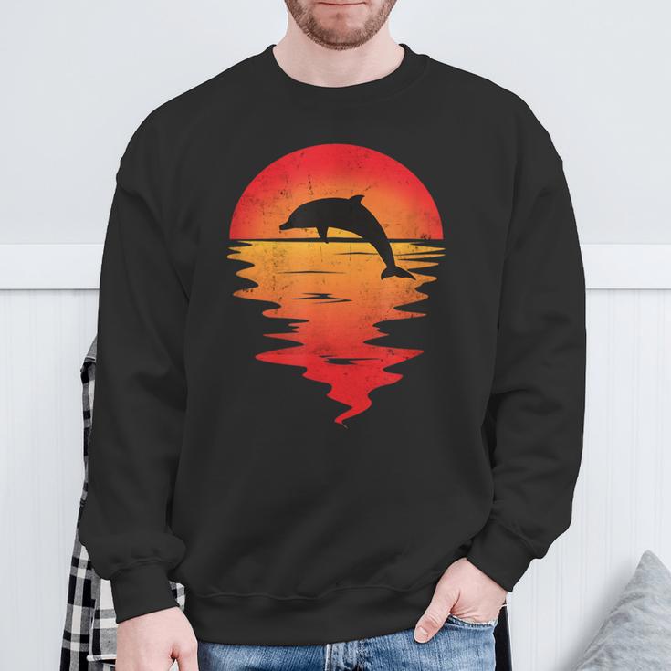 Retro Dolphin Sunset Romantic Vintage Dolphin Sweatshirt Gifts for Old Men