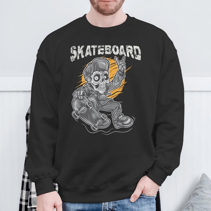 Santa Cruz Skateboard Retro Vintage Skateboarding Skull Boy Sweatshirt Gifts for Old Men