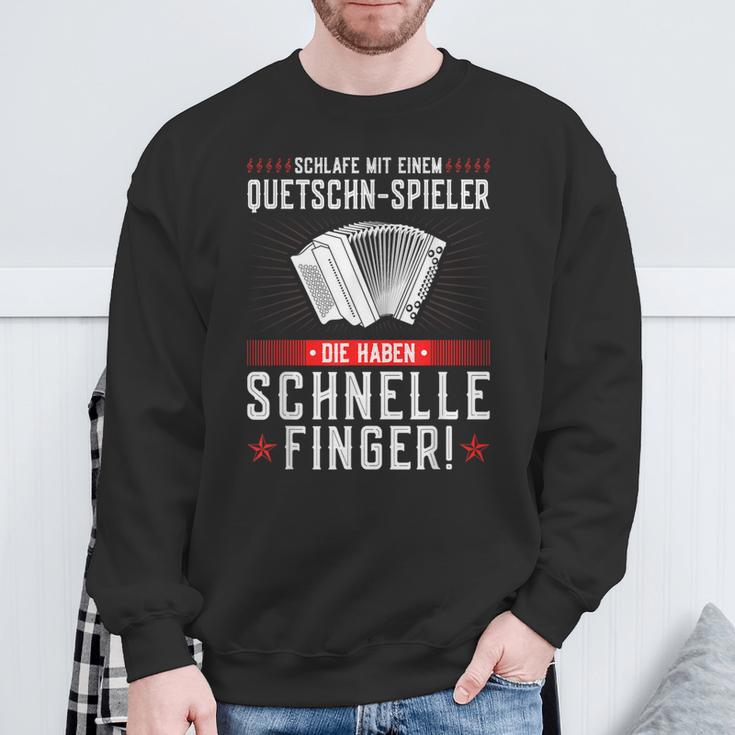 Schlafe Mit Einem Quessschn Player Styrian Harmonica Sweatshirt Geschenke für alte Männer