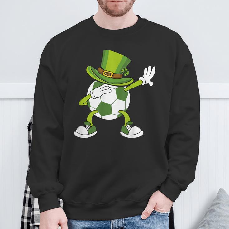 Soccer Boy St Paddys Day Leprechaun Hat Dabbing Soccer Ball Sweatshirt Gifts for Old Men