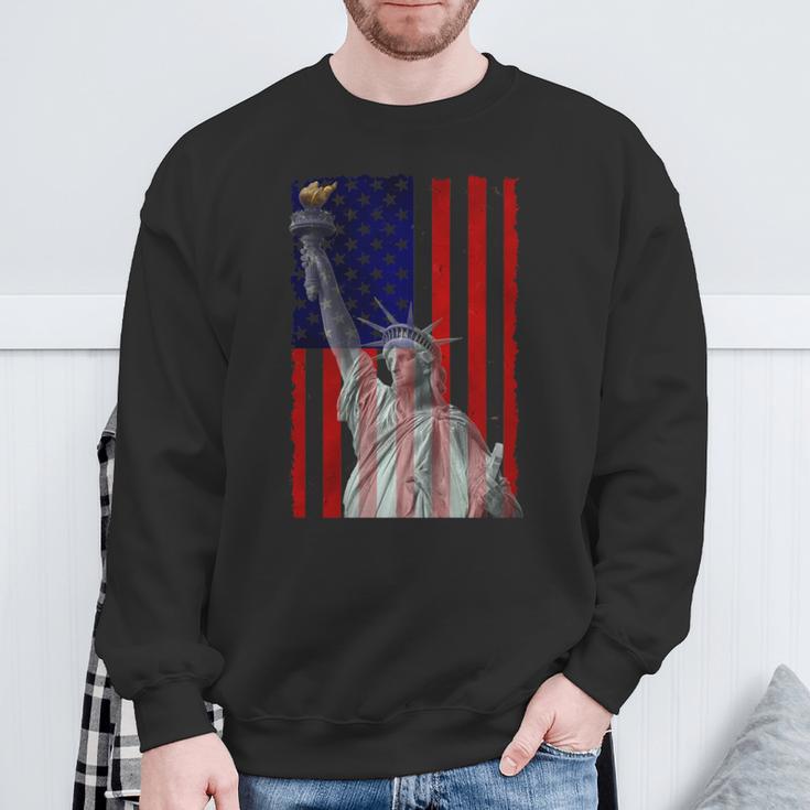 Statue Of Liberty Nyc Lady Liberty Monument Souvenir Sweatshirt Gifts for Old Men