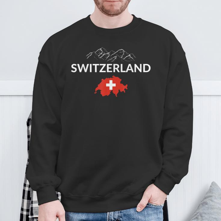 Switzerland Flag Hiking Holiday Switzerland Swiss Flag Sweatshirt Geschenke für alte Männer