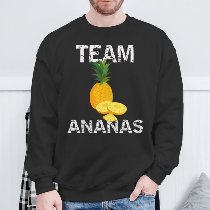 Team Pineapple On Pizza Sweatshirt Geschenke für alte Männer