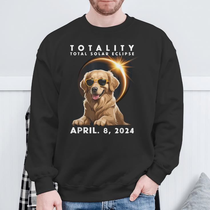 Total Solar Eclipse April 8 2024 Dog Golden Retriever Lover Sweatshirt Gifts for Old Men