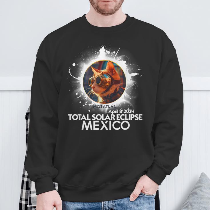 Total Solar Eclipse Mazatlan Mexico 2024 Astronomy Cat Sweatshirt Gifts for Old Men