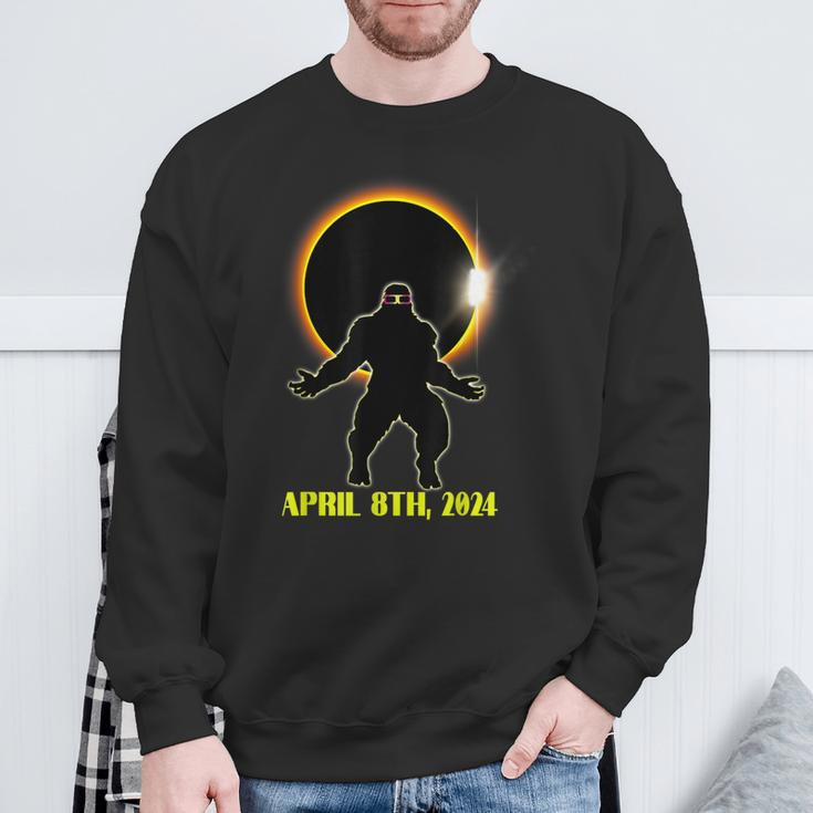 Total Solar Eclipse Sasquatch Wearing Solar Eclipse Glasses Sweatshirt Gifts for Old Men