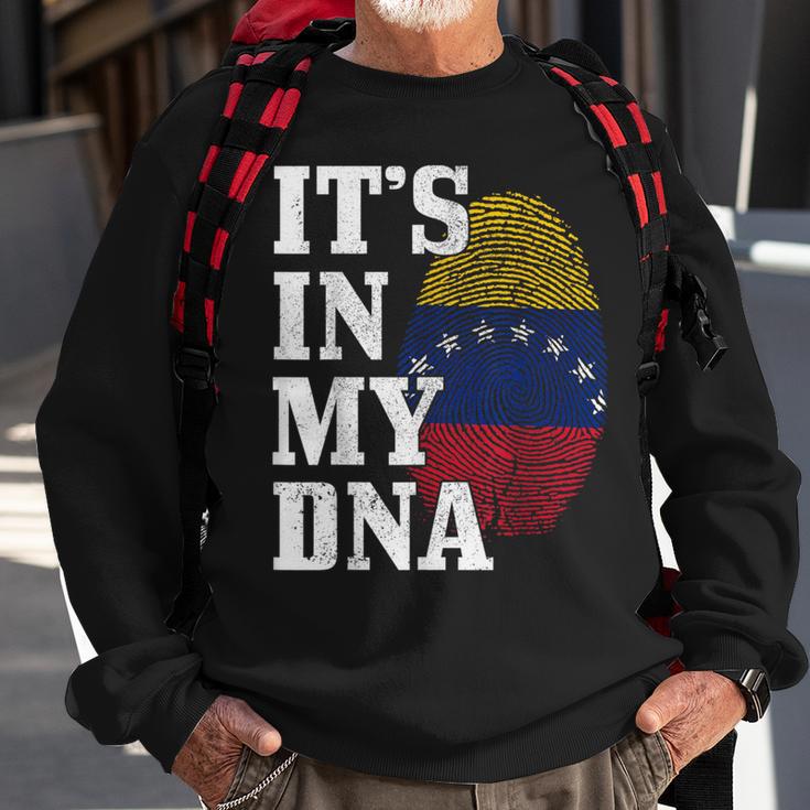 Venezuela It's In My Dna Flag Pride Roots Vintage Venezuelan Sweatshirt Gifts for Old Men