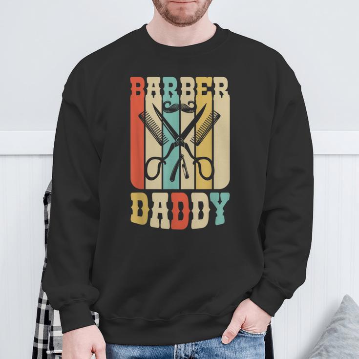 Vintage Barber Shop Daddy Barbers Dad Father's Day Sweatshirt Gifts for Old Men