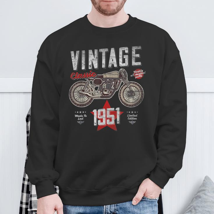 Vintage Born 1951 70Th Birthday Classic Retro Motorbike Sweatshirt Gifts for Old Men
