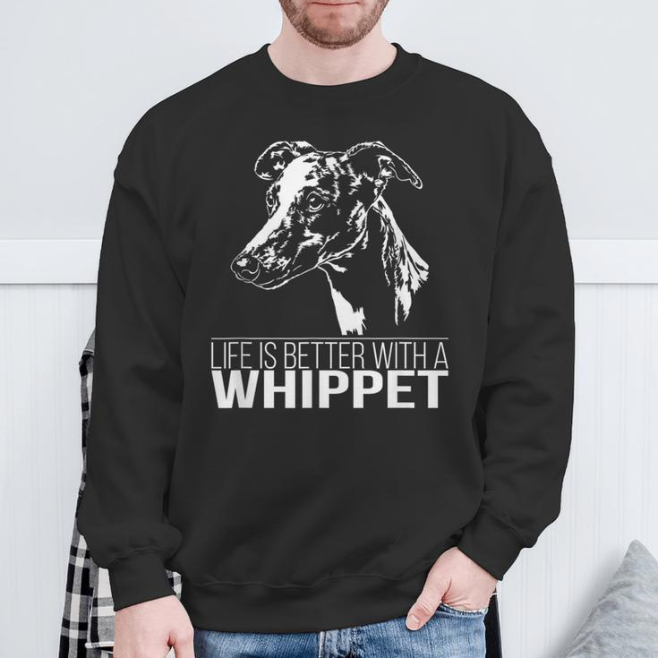 Whippet Life Is Better Greyhounds Dog Slogan Sweatshirt Geschenke für alte Männer