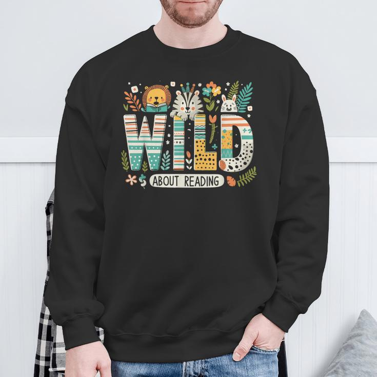 Wild About Reading Bookworm Book Reader Zoo Animals Sweatshirt Gifts for Old Men