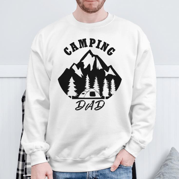 Camping Papa Natur Wildnis Wandern Sweatshirt Geschenke für alte Männer