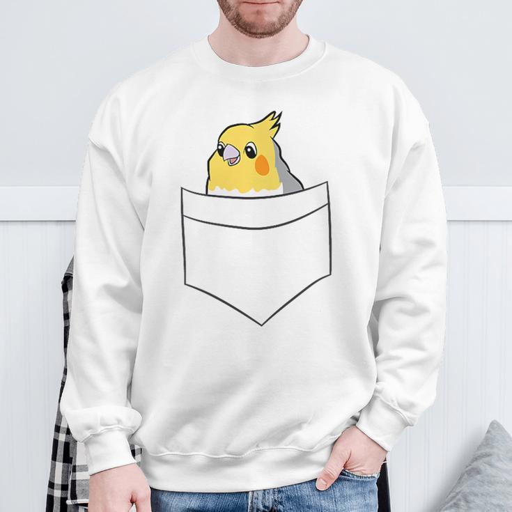 Cockatiel In Bag Bird Cockatiel Cockatiel Parakeet Sweatshirt Geschenke für alte Männer