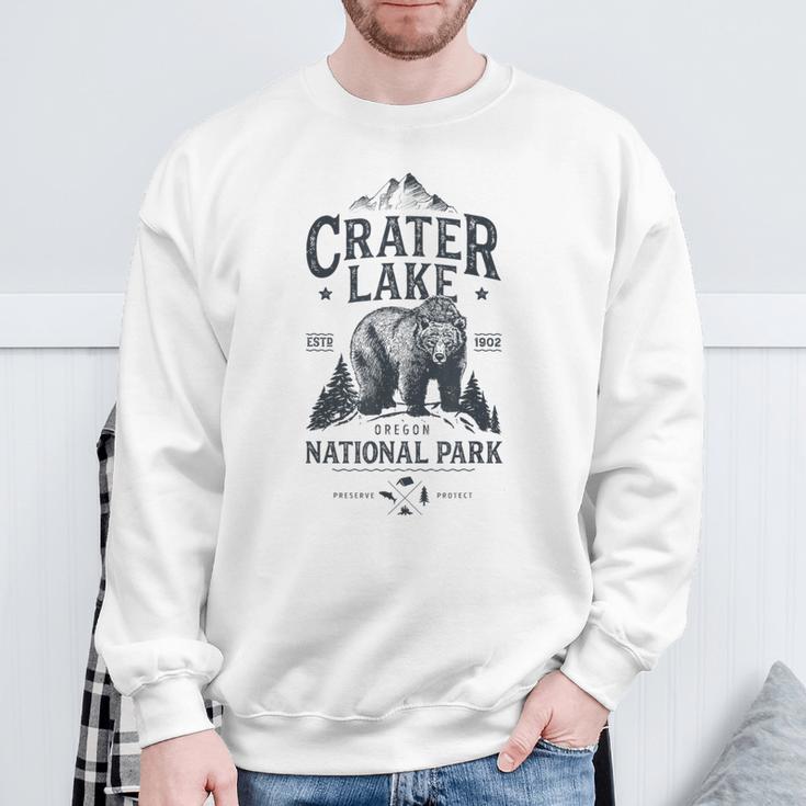 Crater Lake National ParkOregon Bear Vintage Sweatshirt Gifts for Old Men