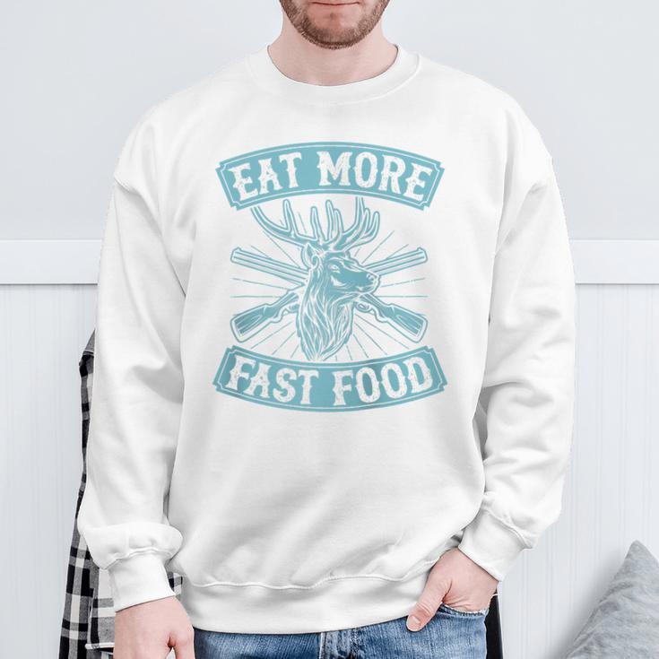 Eat More Fast Food Lustiger Hirsch Jagd Papa Witz Raglan Sweatshirt Geschenke für alte Männer