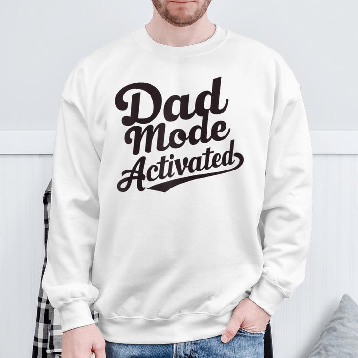 Herren Dad Life Dad Mode Aktiviertes Zitatatertag Papa Bod Raglan Sweatshirt Geschenke für alte Männer