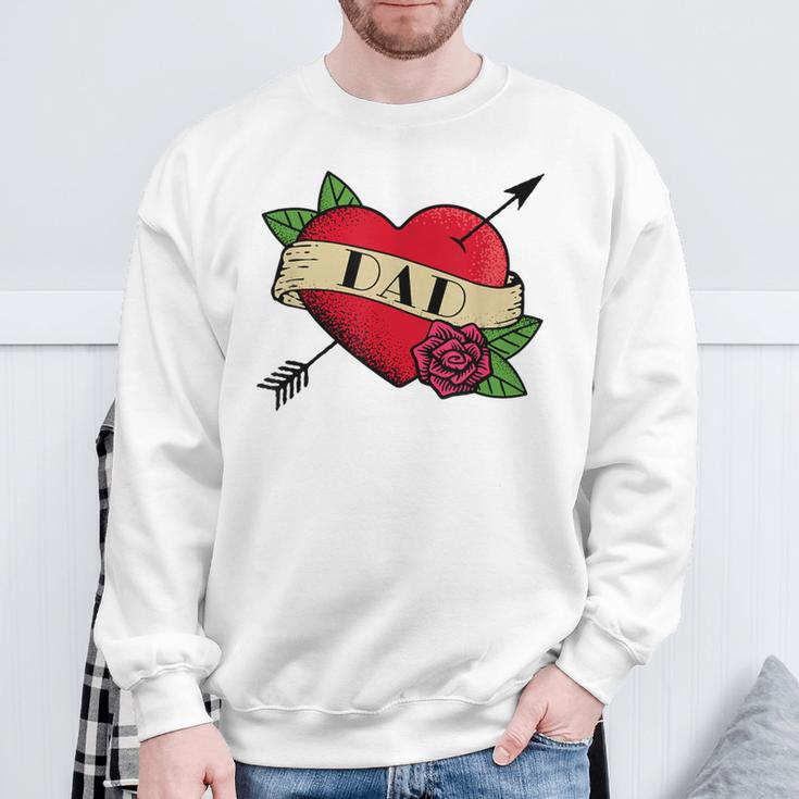 Herz Papa Tattoo Sweatshirt Geschenke für alte Männer