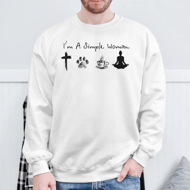 Ich Bin Eine Einfache Frau Jesus Hund Kaffee Yoga Sweatshirt Geschenke für alte Männer