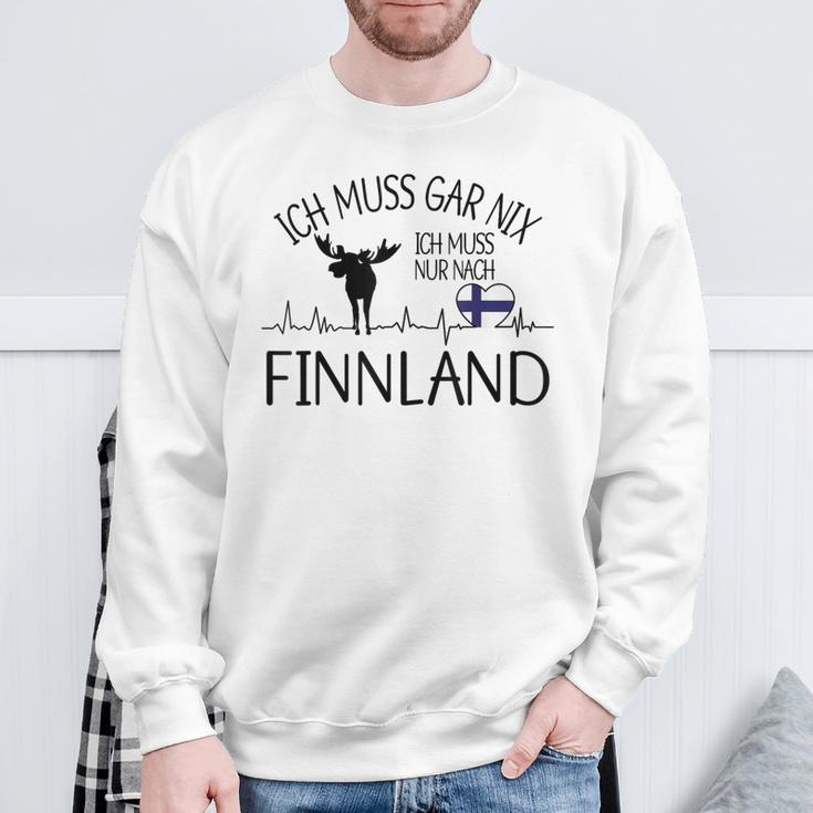 Ich Muss Gar Nix Ich Muss Nur Nach Finland Gray S Sweatshirt Geschenke für alte Männer