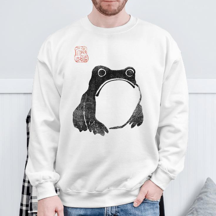 Japanese Grumpy Frog Toad Unimpressed Animal Chubby Sweatshirt Gifts for Old Men