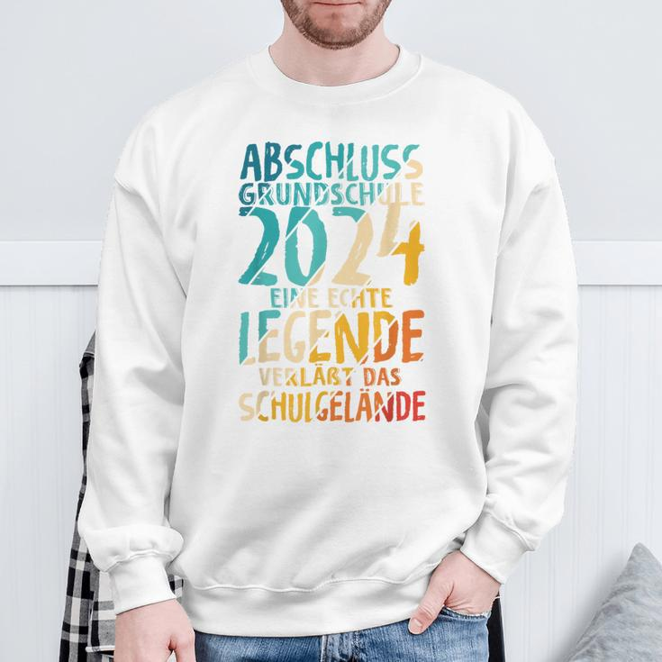 Primary School 2024 Eine Legende Primary School Graduation 2024 Sweatshirt Geschenke für alte Männer