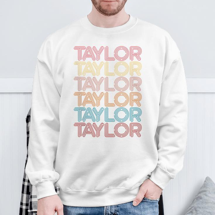 Retro Taylor First Name Vintage Taylor Sweatshirt Gifts for Old Men