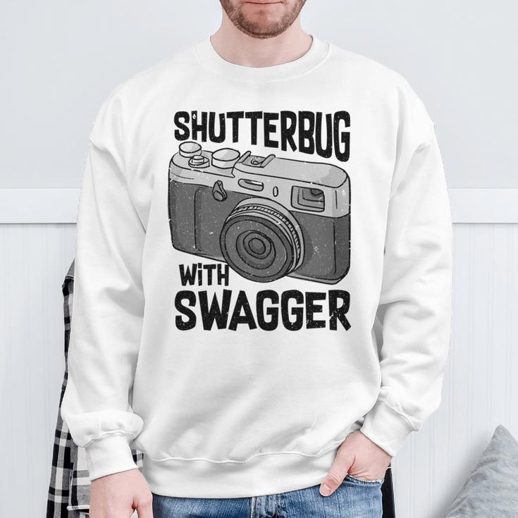 Shutterbug With Swagger Fotograf Lustige Fotografie Sweatshirt Geschenke für alte Männer