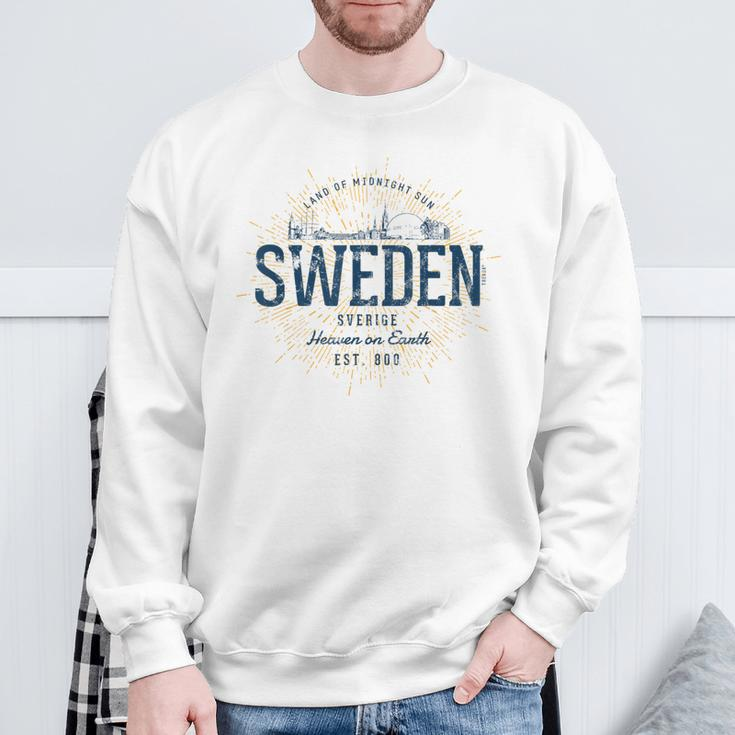 Sweden Retro Style Vintage Sweden White S Sweatshirt Geschenke für alte Männer
