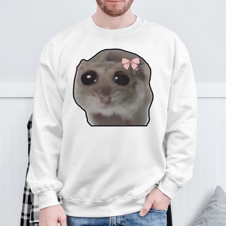 Trauriger Hamster Meme Trauriger Hamster Sweatshirt Geschenke für alte Männer