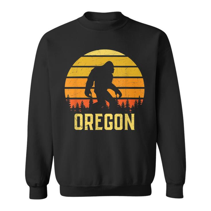 Bigfoot Sasquatch Believer Oregon Vintage Retro Sweatshirt