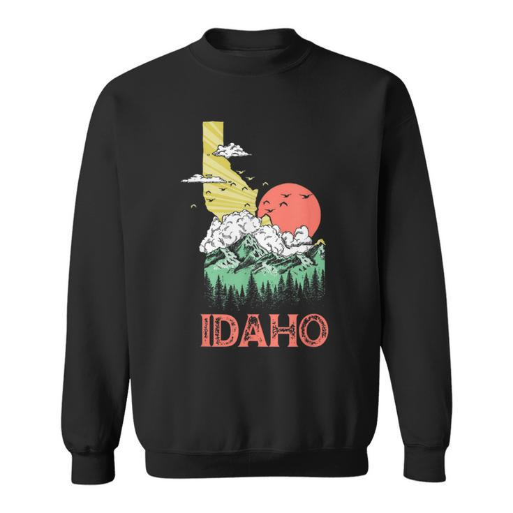 Idaho Outdoors Nature & Mountains Vintage State Pride Retro Sweatshirt
