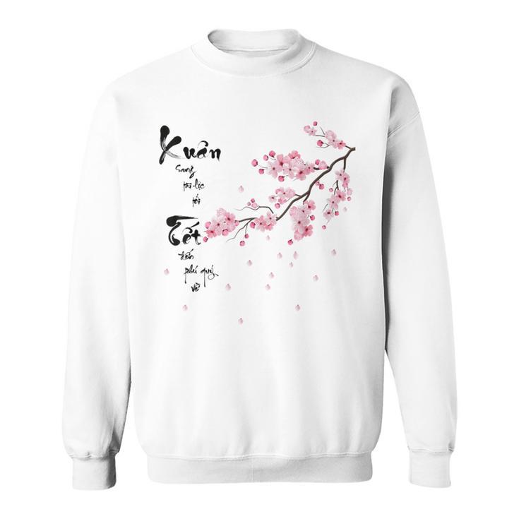 Peach Blossom Vietnamese Lunar New Year Cat 2023 Tet Women Sweatshirt