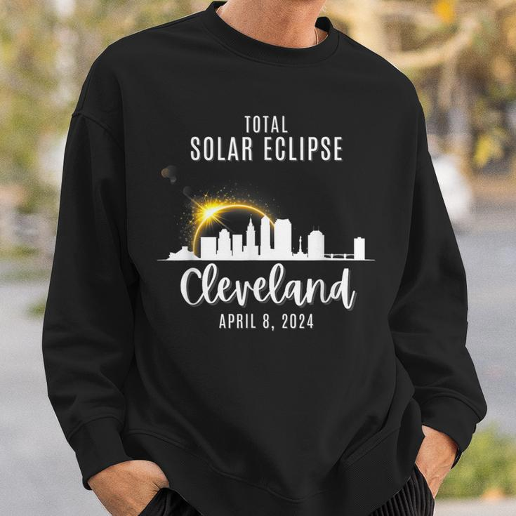 2024 Total Solar Skyline Eclipse In Cleveland Ohio April 8 Sweatshirt Gifts for Him