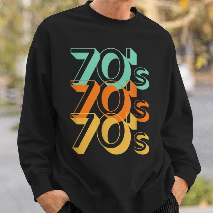 The 70S In Large Letters 70'S Lover Vintage Fashion Sweatshirt Gifts for Him