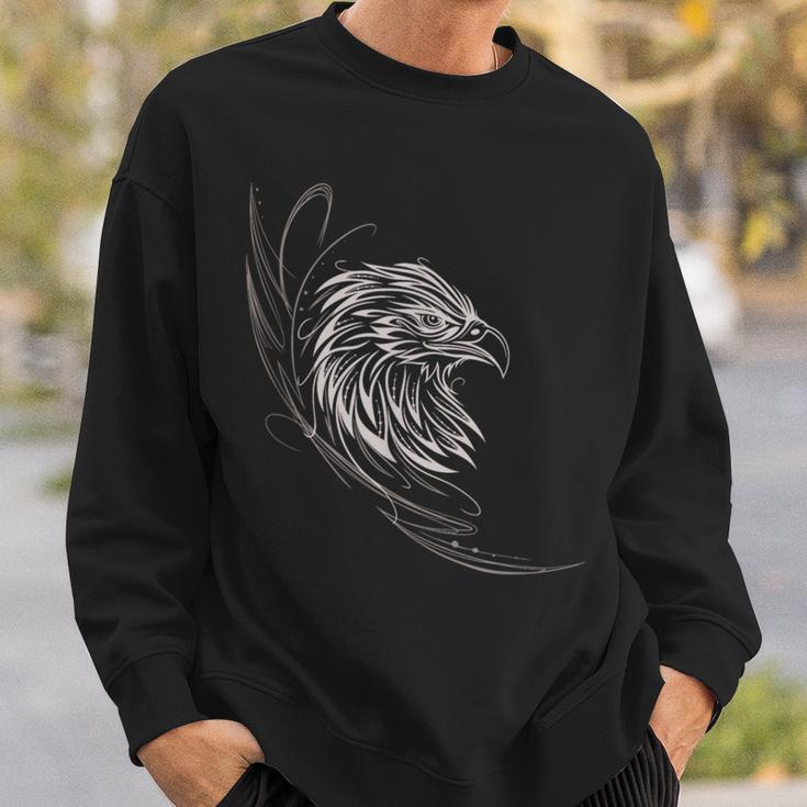 Adler Mit Fineline Tribal Adlerkopf Tattoo Für Animal Lover Sweatshirt Geschenke für Ihn