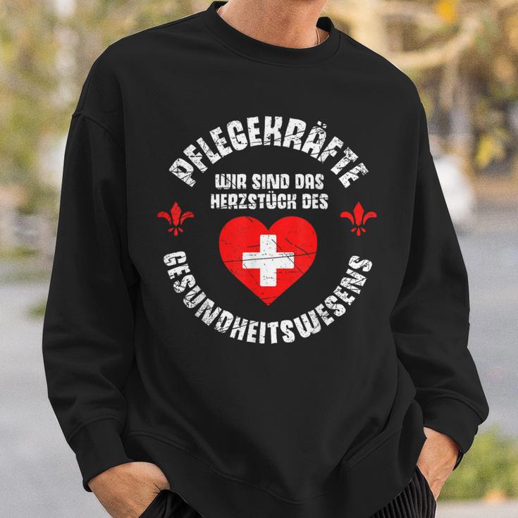 Care Care Care Heart Slogan Idea Sweatshirt Geschenke für Ihn