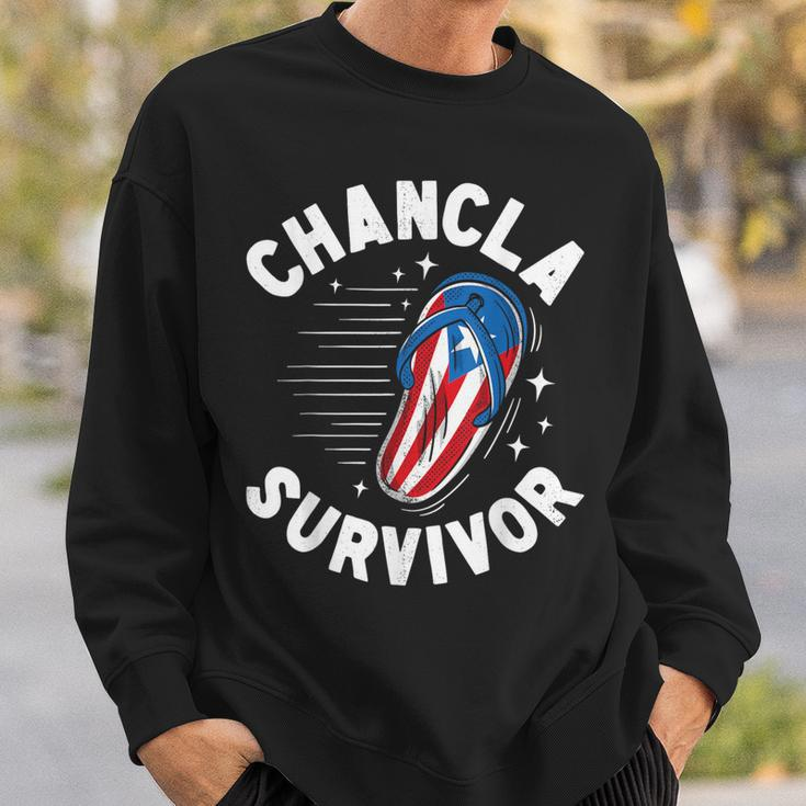 Chancla Survivor Puerto Rican Puerto Rico Spanish Joke Sweatshirt Gifts for Him