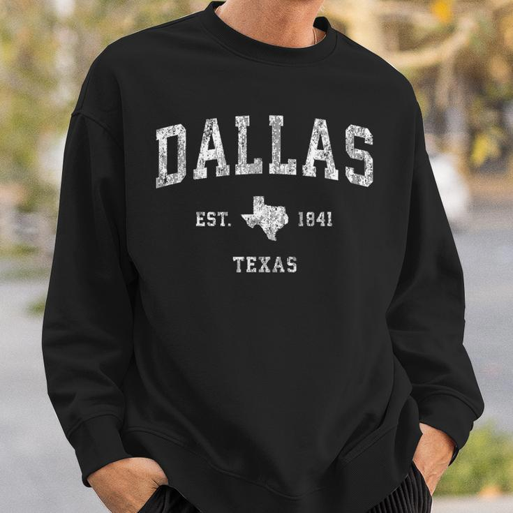 Dallas Texas Tx Vintage Athletic Sports Sweatshirt Gifts for Him