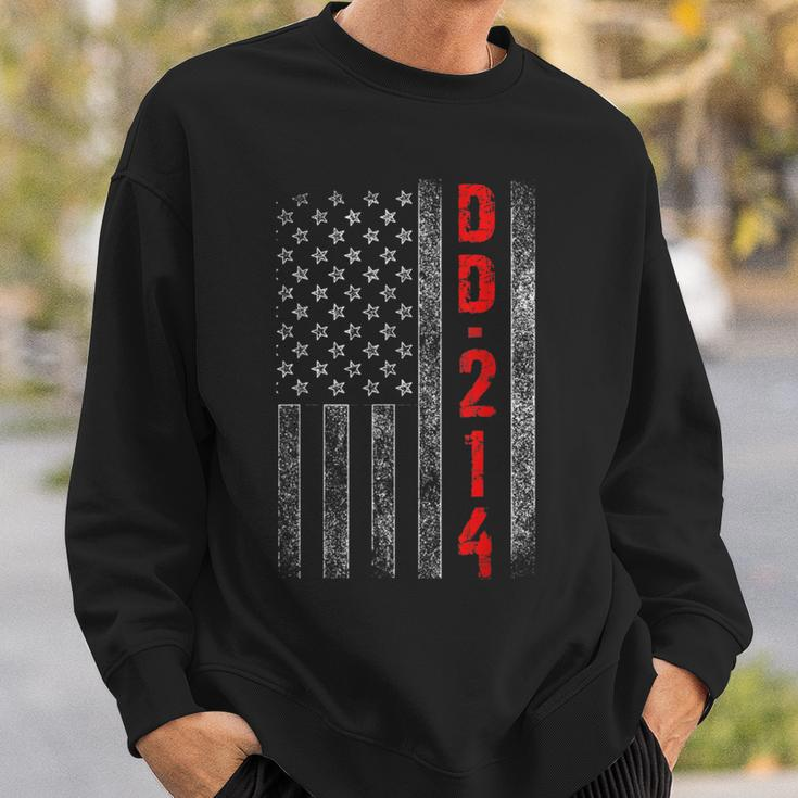 Dd-214 Us Alumni American Flag Vintage Veteran Patriotic Sweatshirt Gifts for Him