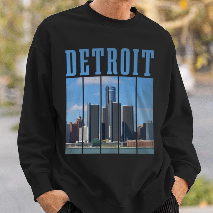 Detroit Skyline 313 Michigan Vintage Pride Sweatshirt Gifts for Him