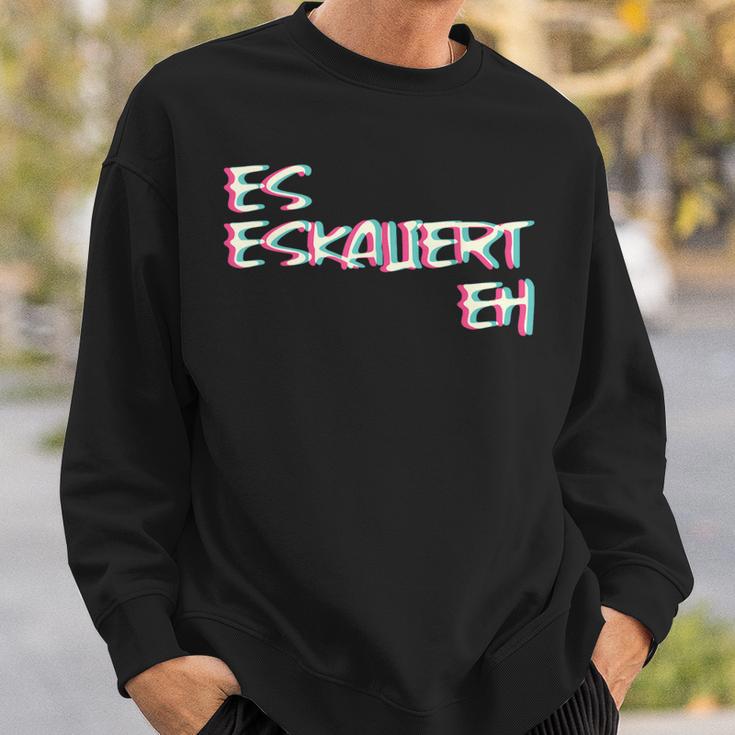 Es Escaliert Eh Techno Trippy Edm Festival Hardcore Hardtekk Sweatshirt Geschenke für Ihn