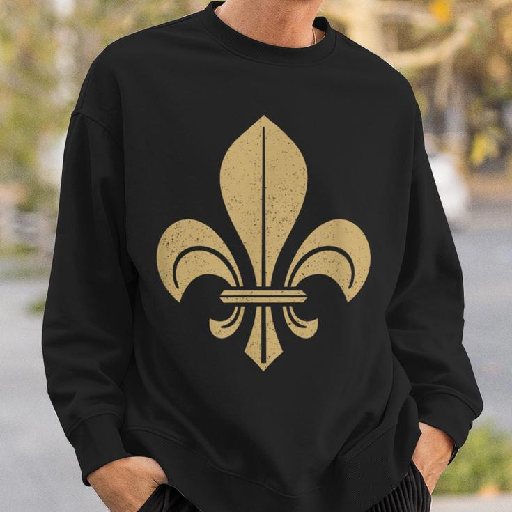 Fleur De Lis Fleur-De-Lys Symbol French Heraldry France Sweatshirt Gifts for Him